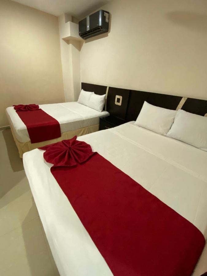Suites La Roca By R&T Cancún Exteriör bild
