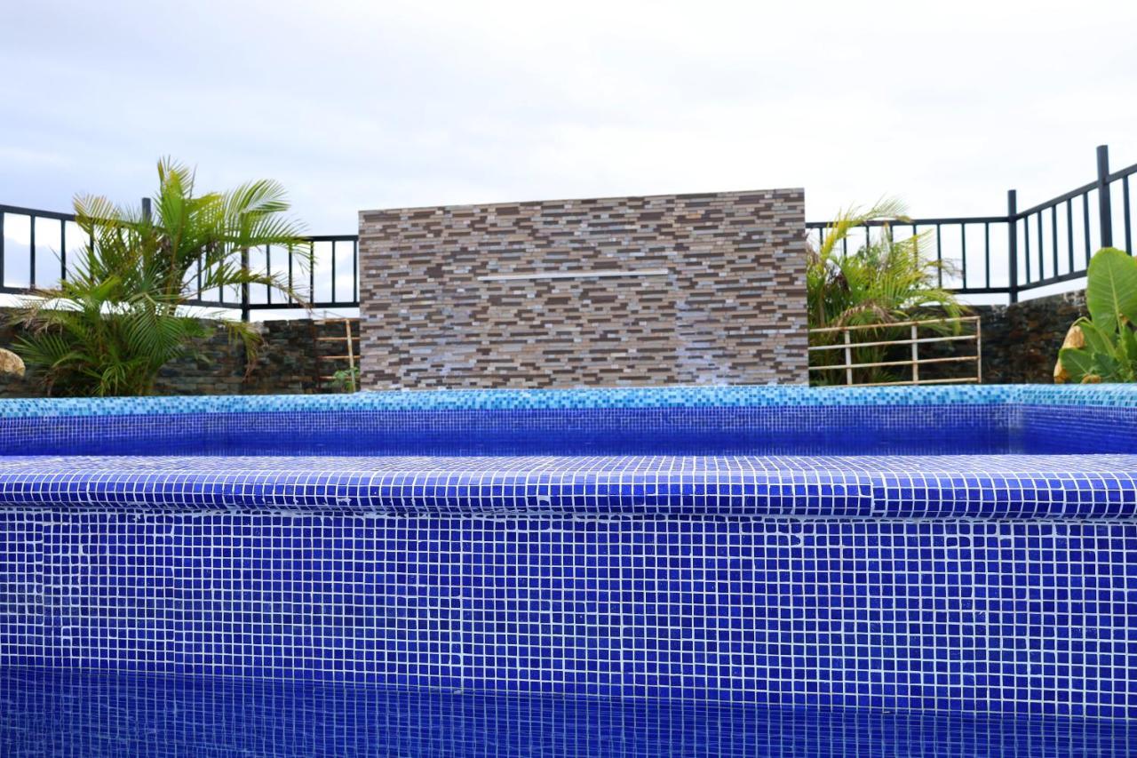 Suites La Roca By R&T Cancún Exteriör bild