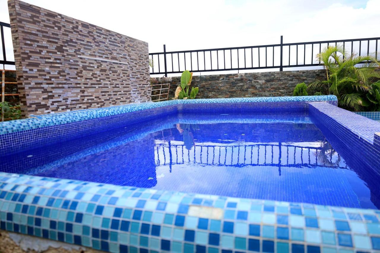 Suites La Roca By R&T Cancún Exteriör bild